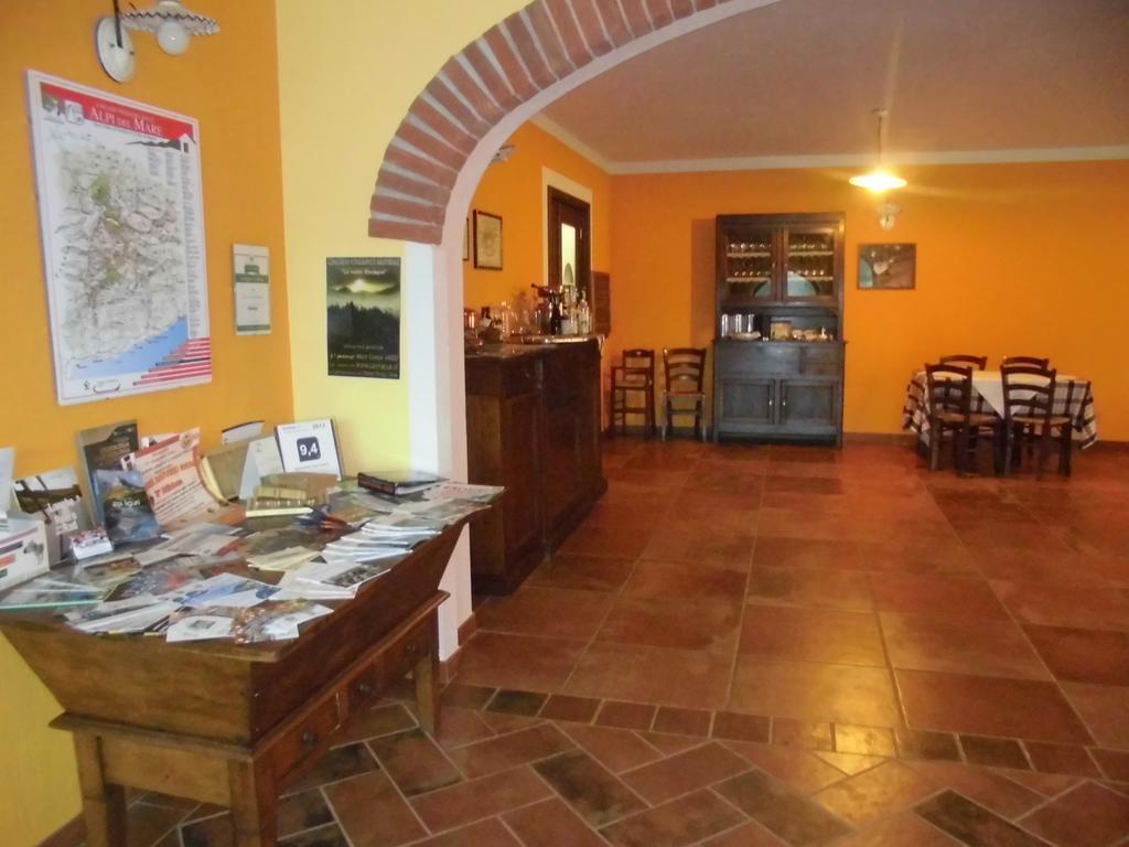 Agriturismo Bio-Ecologico Sant'Isidoro Roccaforte Mondovi Bagian luar foto