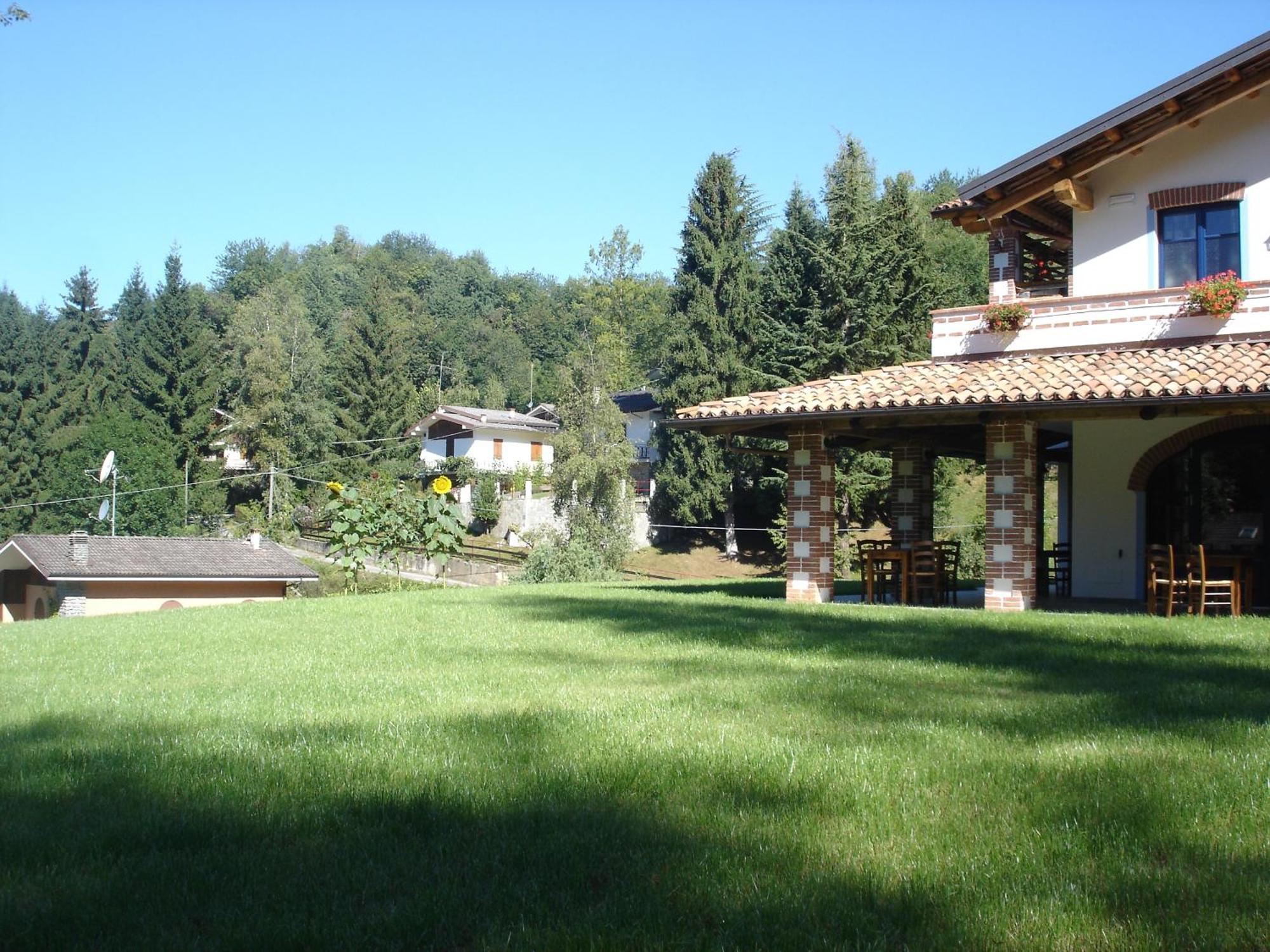 Agriturismo Bio-Ecologico Sant'Isidoro Roccaforte Mondovi Bagian luar foto