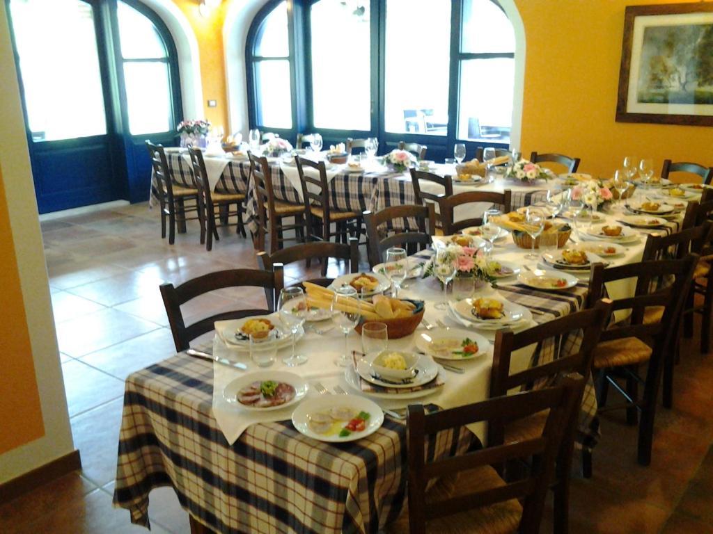 Agriturismo Bio-Ecologico Sant'Isidoro Roccaforte Mondovi Bagian luar foto